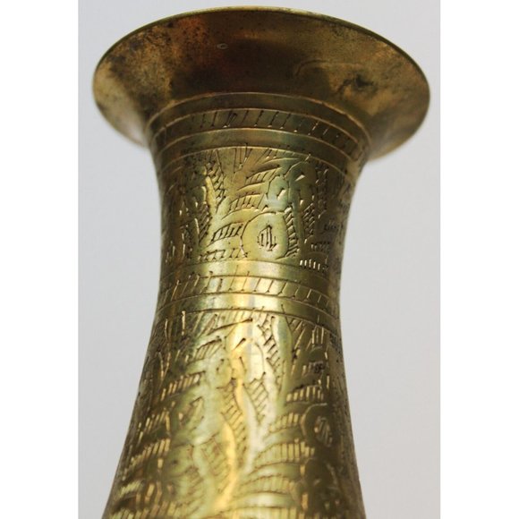 Vtg Solid Brass Metal Mini Bud Flower Vase Indian Etching Design Art Home Decor - Picture 9 of 11
